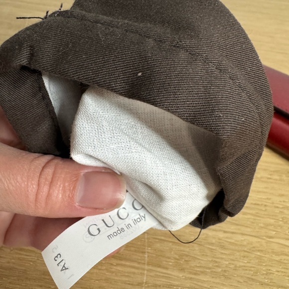 Authentic Gucci key case - Picture 11 of 11